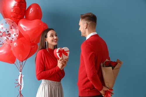 ولنتاین چیست و چه روزی است؟ راهنمای خرید کادو ولنتاین ۱۴۰۳ 1 راهنمای خرید کادو ولنتاین 1403